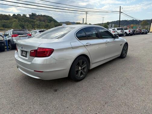 2012 BMW 528 xDrive