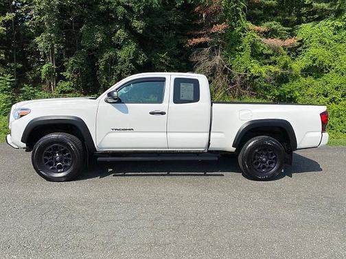 2021 Toyota Tacoma SR