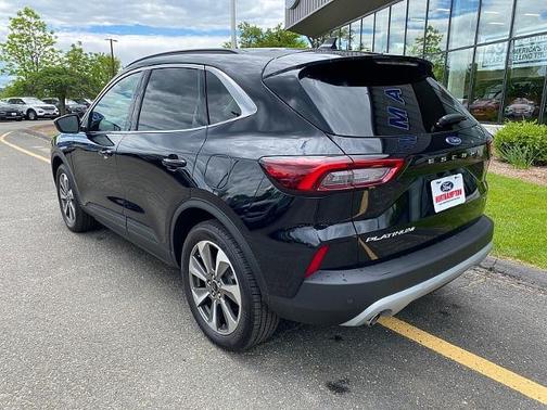 AGATE BLACK METALLIC 2025 Ford Escape PLATINUM