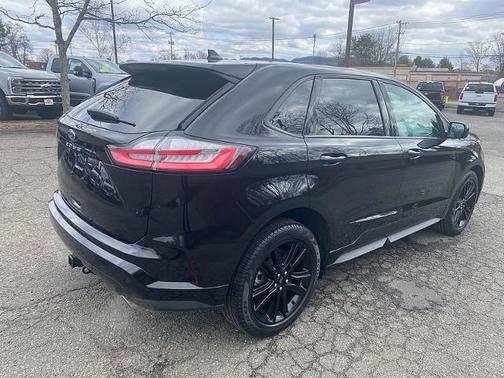 2021 Ford Edge ST LINE