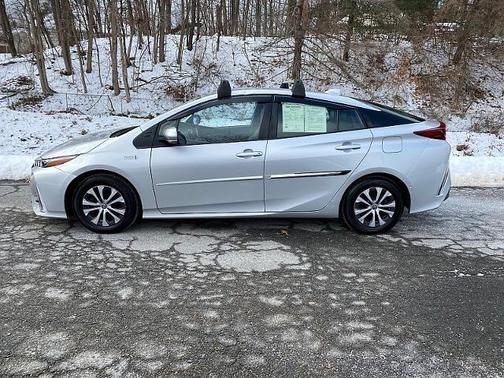 2022 Toyota Prius Prime LIMITED