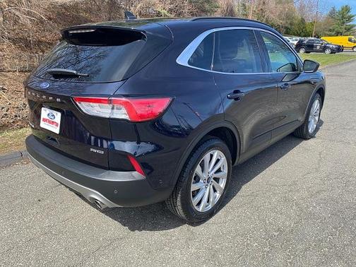 2021 Ford Escape TITANIUM