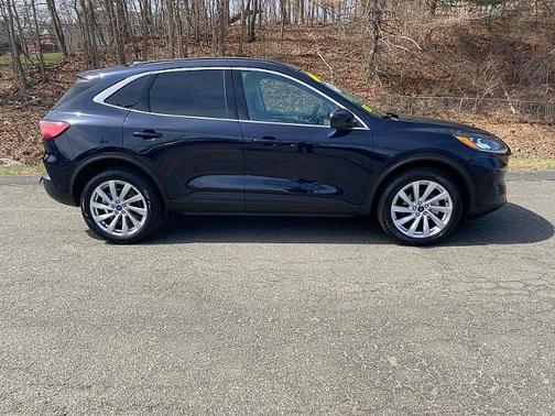 2021 Ford Escape TITANIUM
