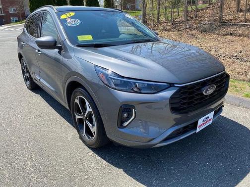 2023 Ford Escape ST-LINE ELITE