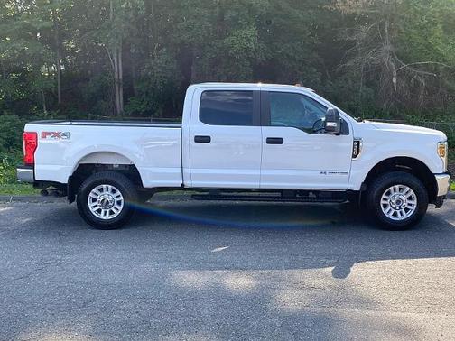 2019 Ford F-350 SUPER DUTY