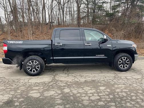 2019 Toyota Tundra LIMITED