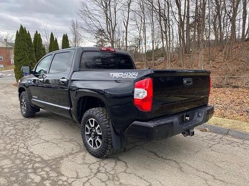 2019 Toyota Tundra LIMITED