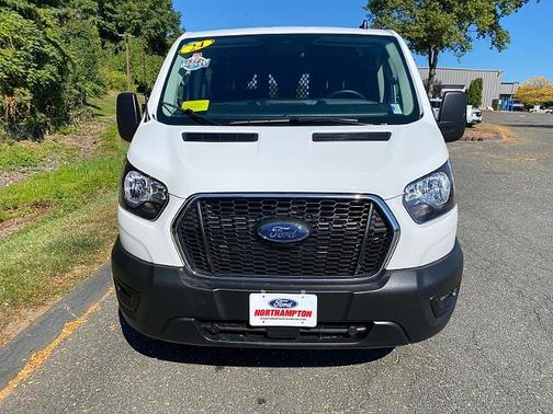 2024 Ford Transit-250 