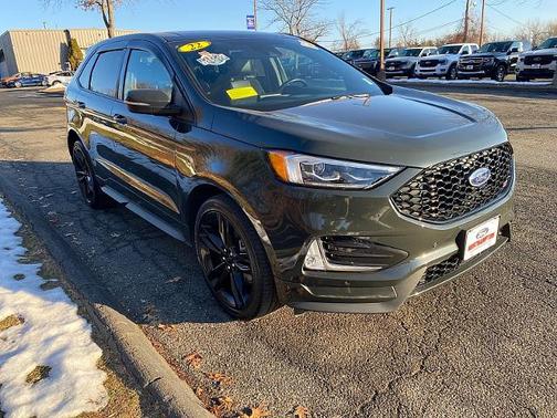 2022 Ford Edge ST