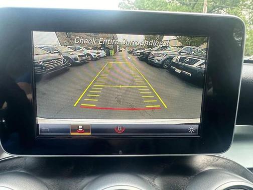 2018 Mercedes-Benz GLC 300 4MATIC