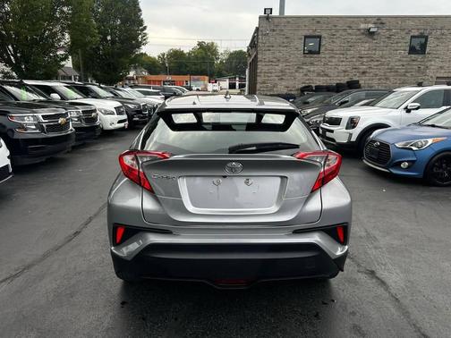 2018 Toyota C-HR XLE Premium