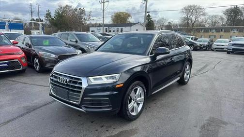 2018 Audi Q5 2.0T Premium Plus