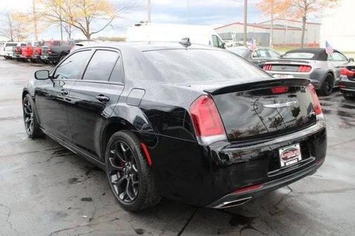 2019 Chrysler 300 S