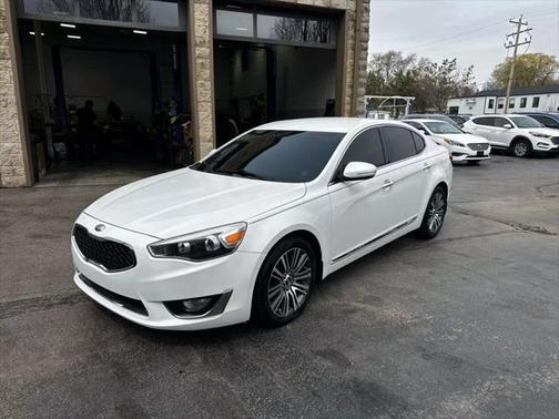 2014 Kia Cadenza Premium