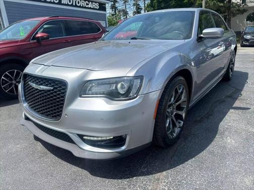 2018 Chrysler 300 S