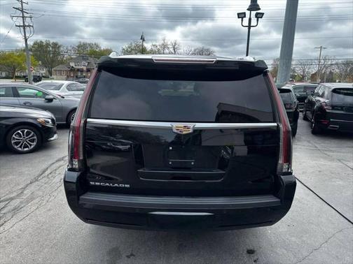 2019 Cadillac Escalade ESV Luxury
