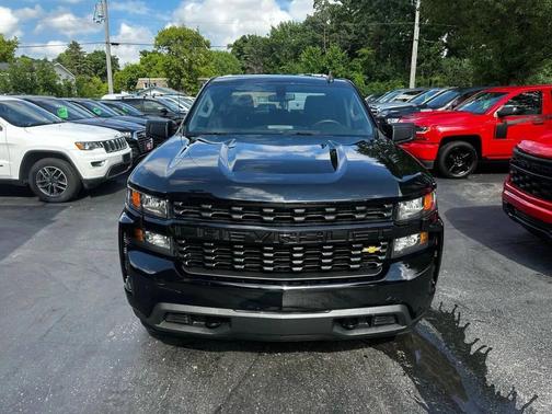 2021 Chevrolet Silverado 1500 Custom