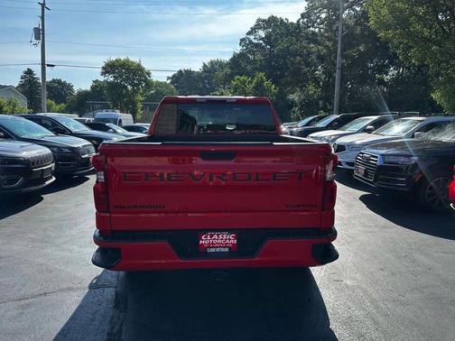 2022 Chevrolet Silverado 1500 Custom