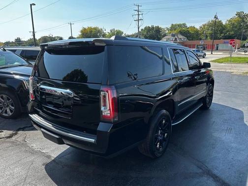 2017 GMC Yukon XL Denali