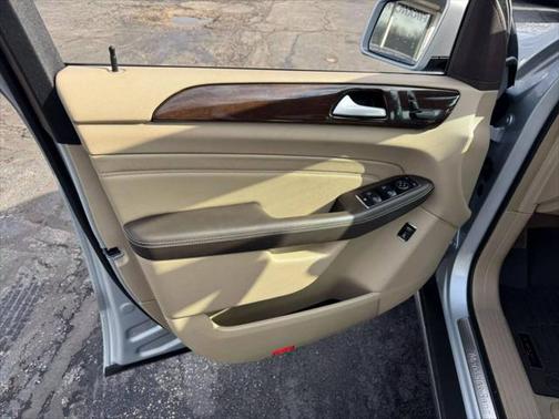 2013 Mercedes-Benz M-Class ML 350 4dr SUV