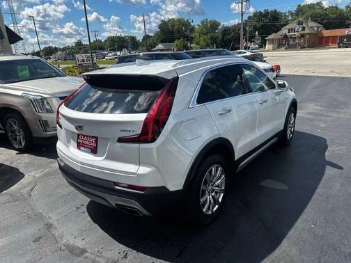 2019 Cadillac XT4 Premium Luxury