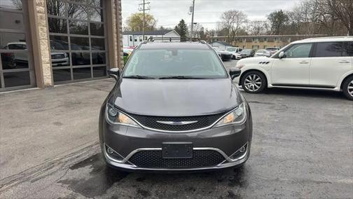 2018 Chrysler Pacifica Touring-L