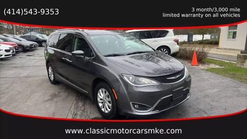 2018 Chrysler Pacifica Touring-L