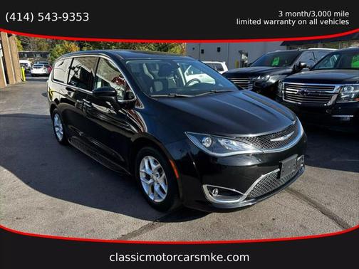 2018 Chrysler Pacifica Touring Plus