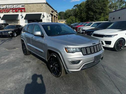 2018 Jeep Grand Cherokee Altitude