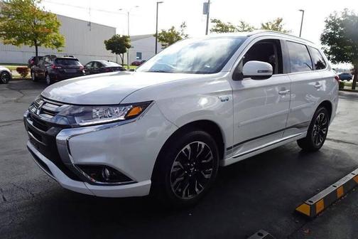 2018 Mitsubishi Outlander PHEV SEL