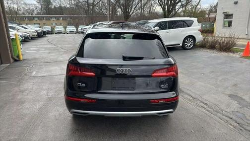 2018 Audi Q5 2.0T Premium Plus