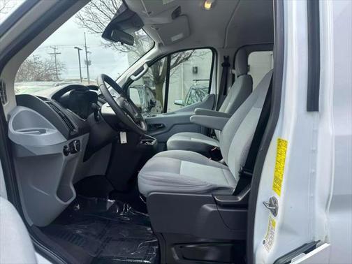 2018 Ford Transit-150 XLT