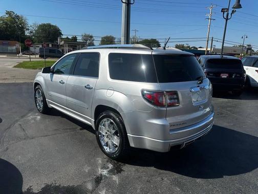 2016 GMC Acadia Denali