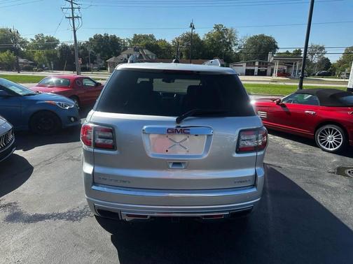 2016 GMC Acadia Denali