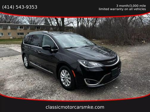 2018 Chrysler Pacifica Touring-L