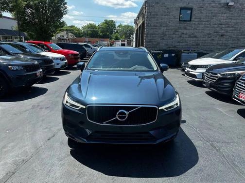 2019 Volvo XC60 T5 Momentum