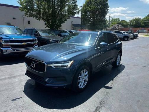 2019 Volvo XC60 T5 Momentum