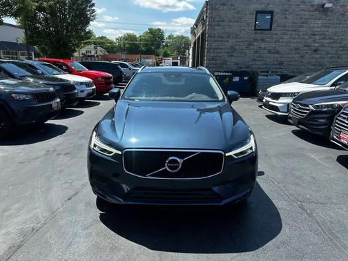 2019 Volvo XC60 T5 Momentum
