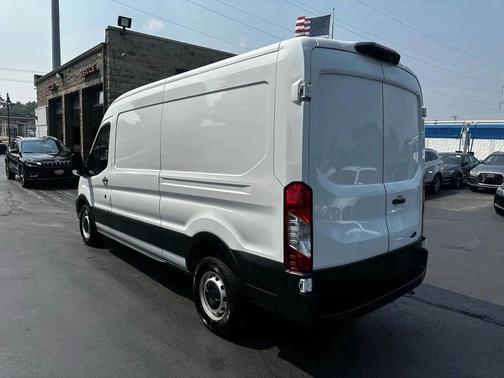 2021 Ford Transit-250 Base