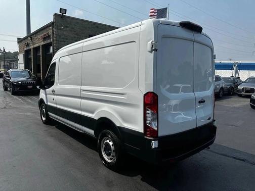 2021 Ford Transit-250 Base