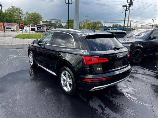2020 Audi Q5 45 Premium Plus