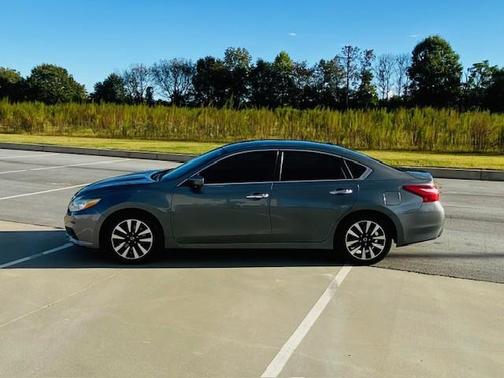 2017 Nissan Altima 2.5 SV