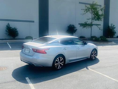 2018 Nissan Maxima 3.5 SV
