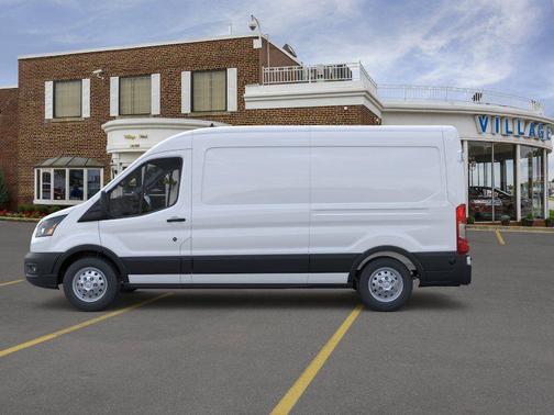 Oxford White 2026 Ford Transit-250 Base