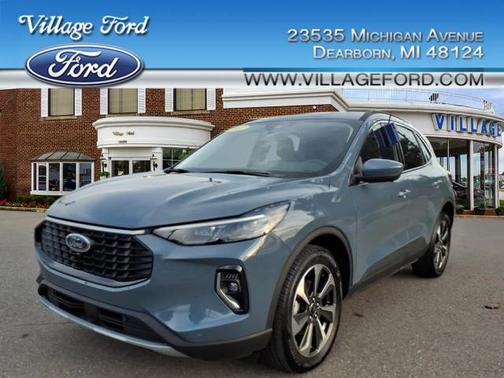 2023 Ford Escape Platinum