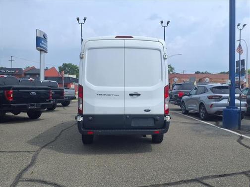 2017 Ford Transit-250 Base