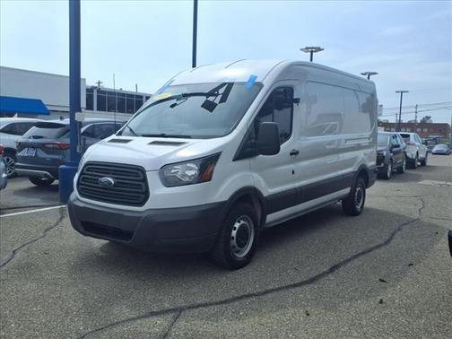 2017 Ford Transit-250 Base