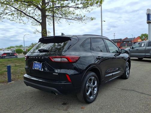 Agate Black Metallic 2023 Ford Escape ST-Line