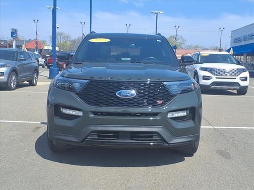 2023 Ford Explorer ST
