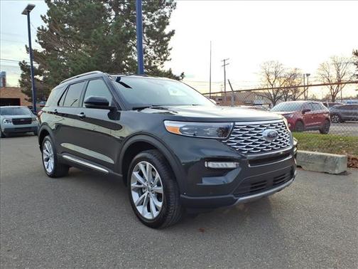 2023 Ford Explorer Platinum